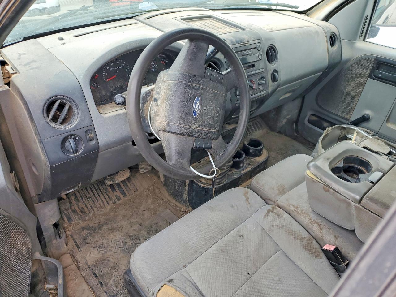 2004 FORD F150 photo 8