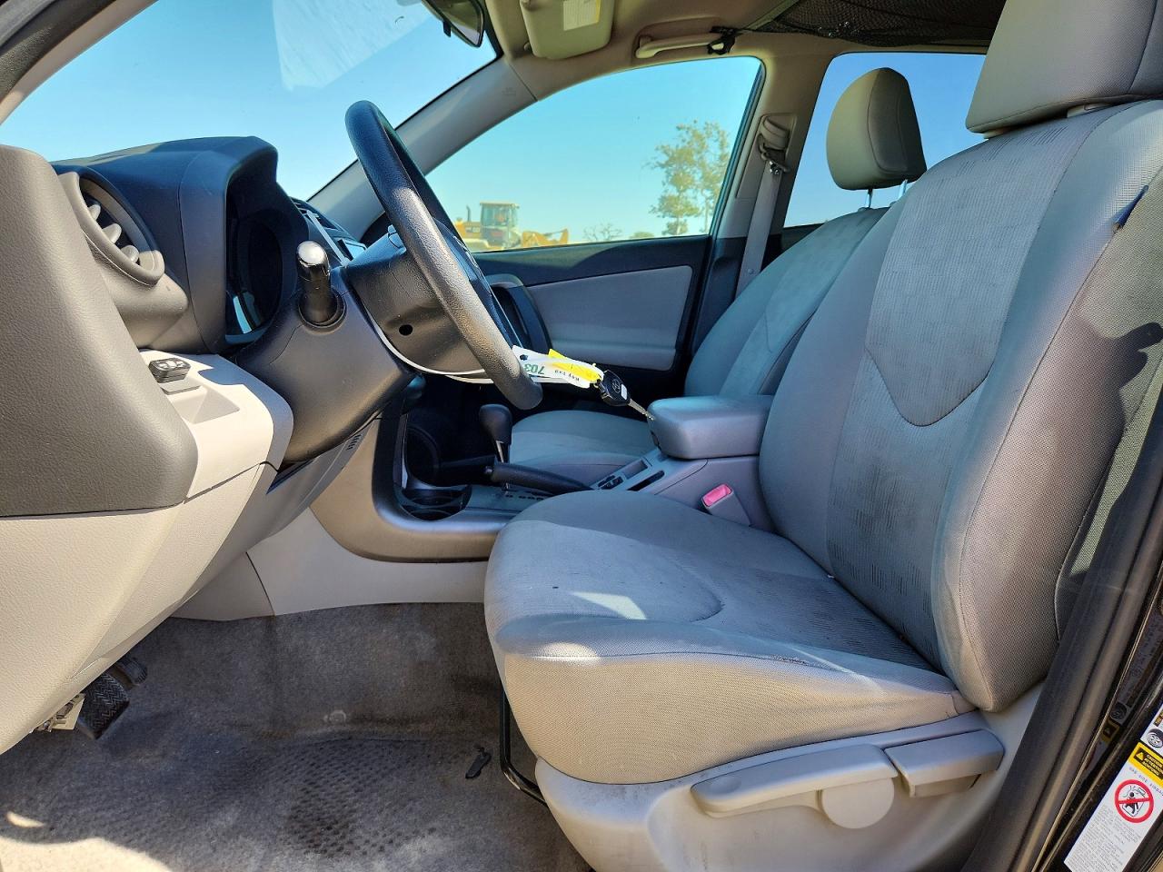 2010 TOYOTA RAV4 BASE photo 13