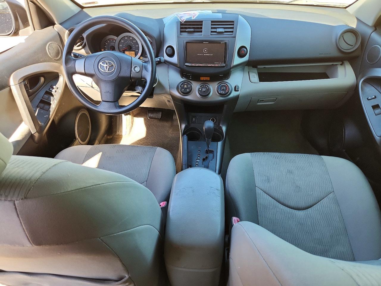 2010 TOYOTA RAV4 BASE photo 15