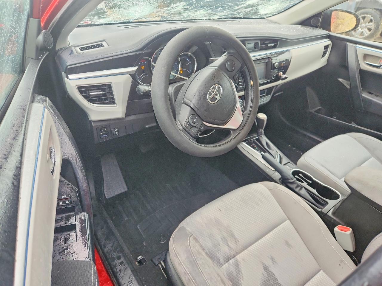 2016 TOYOTA COROLLA LE photo 15