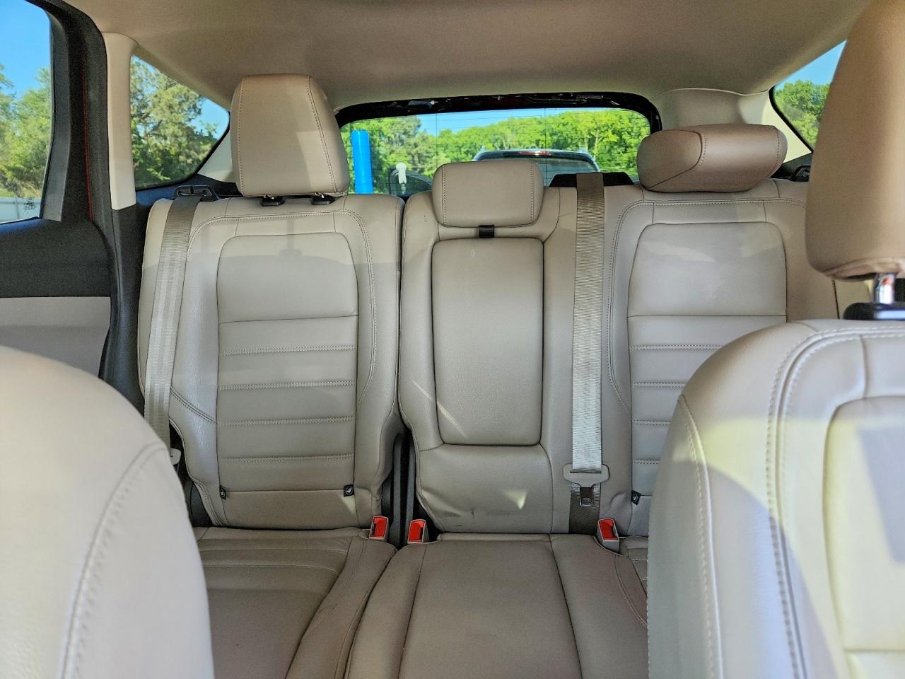 2017 FORD ESCAPE TITANIUM photo 28