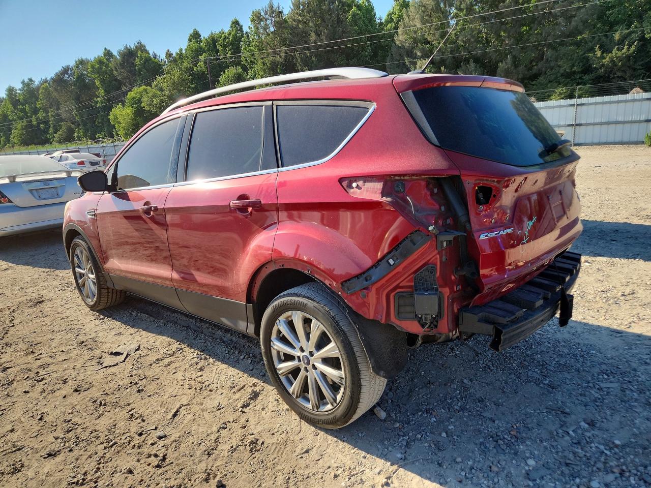 2017 FORD ESCAPE TITANIUM photo 4