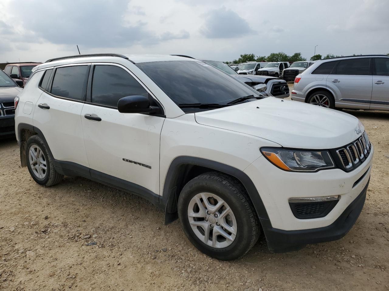 2019 JEEP COMPASS SPORT photo 4