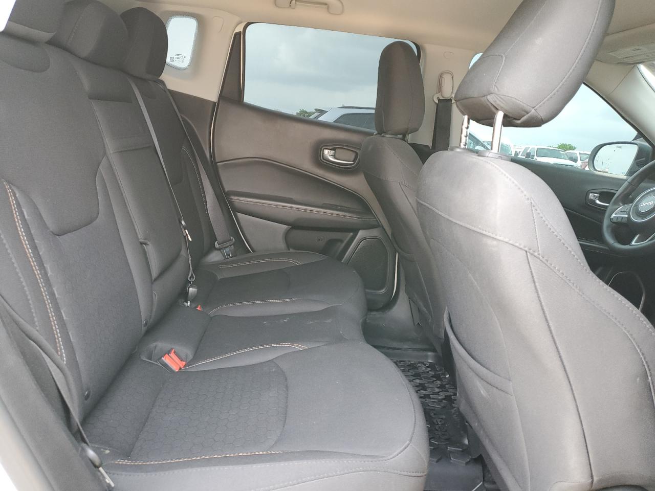 2019 JEEP COMPASS SPORT photo 10