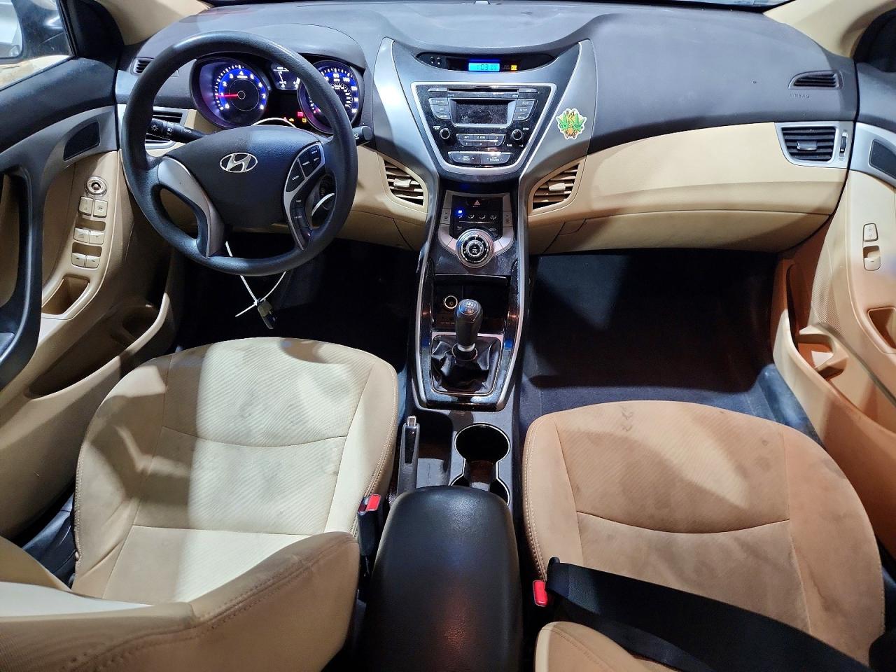 2013 HYUNDAI ELANTRA GLS photo 15