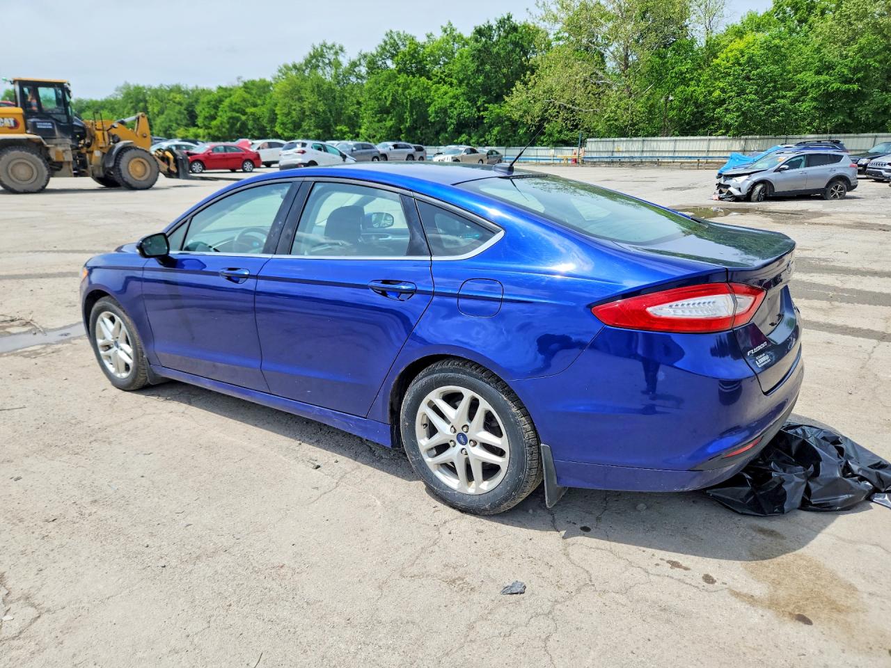 2014 FORD FUSION SE photo 2