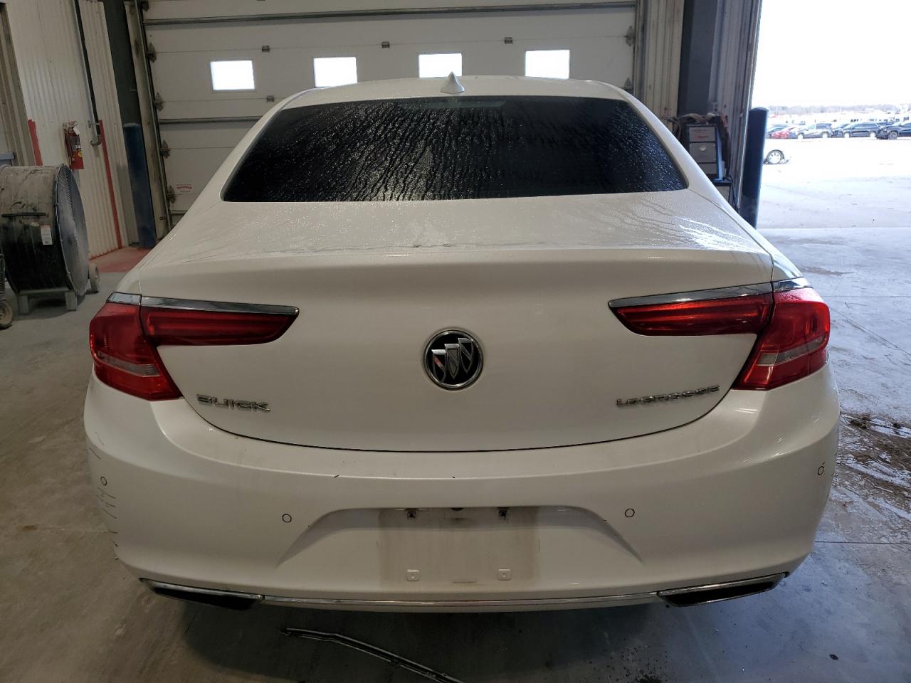 2017 BUICK LACROSSE PREMIUM photo 16