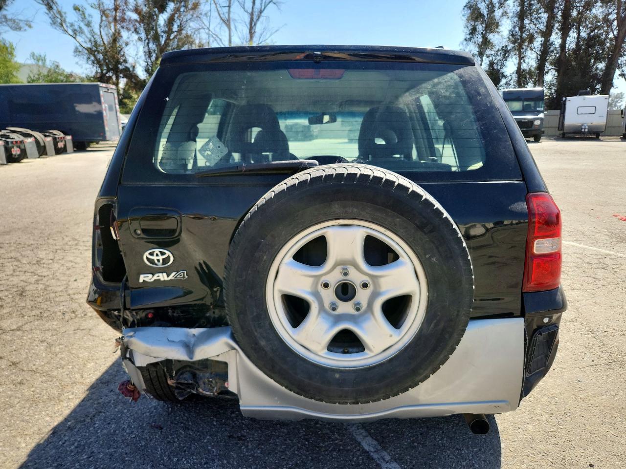 2005 TOYOTA RAV4 BASE photo 16