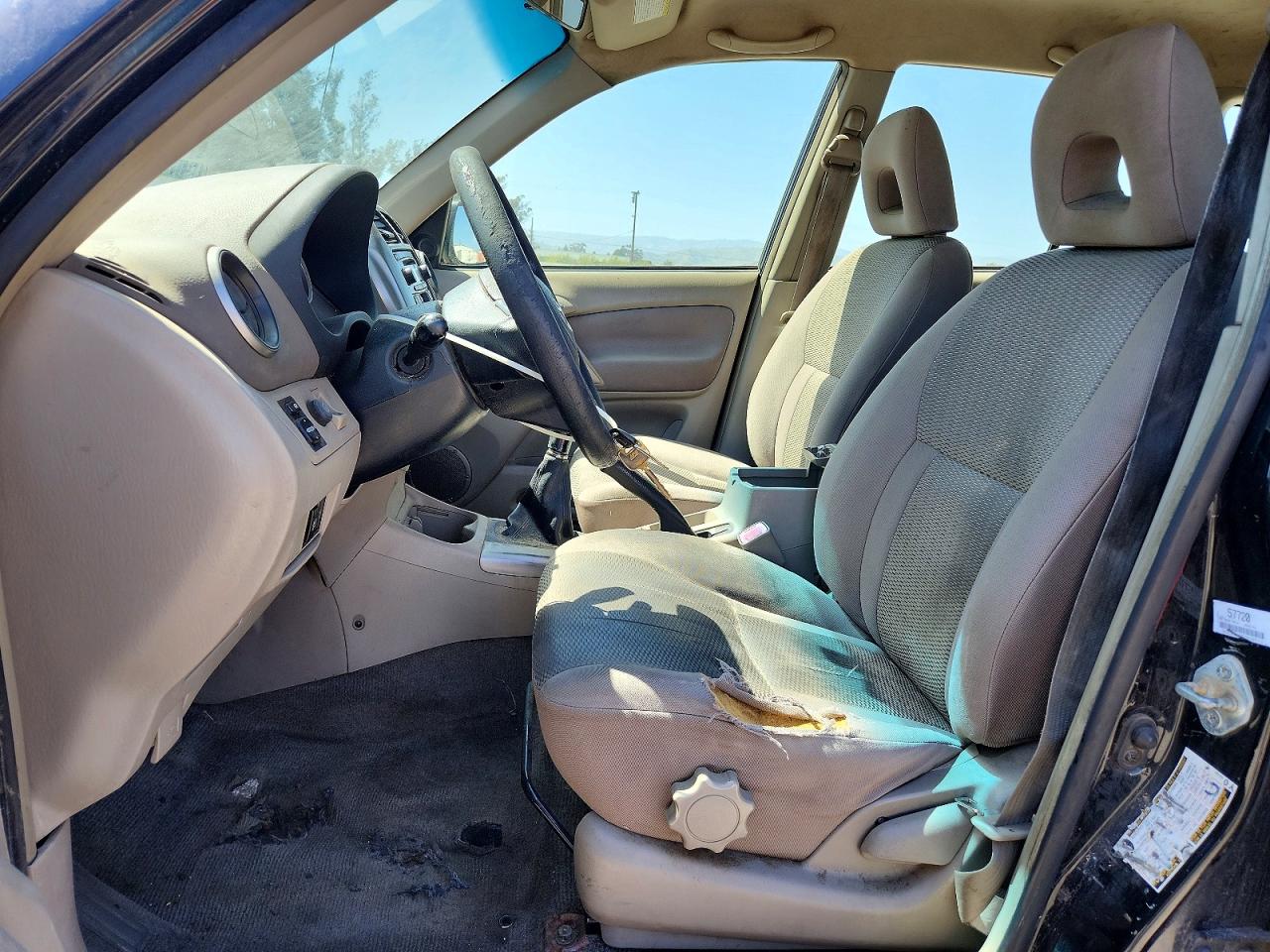 2005 TOYOTA RAV4 BASE photo 19