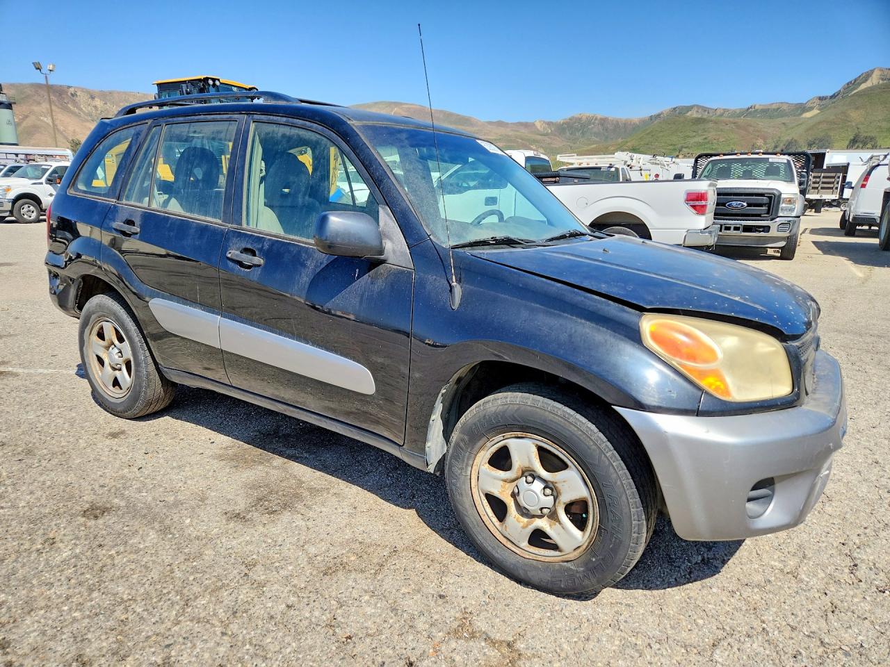 2005 TOYOTA RAV4 BASE photo 10