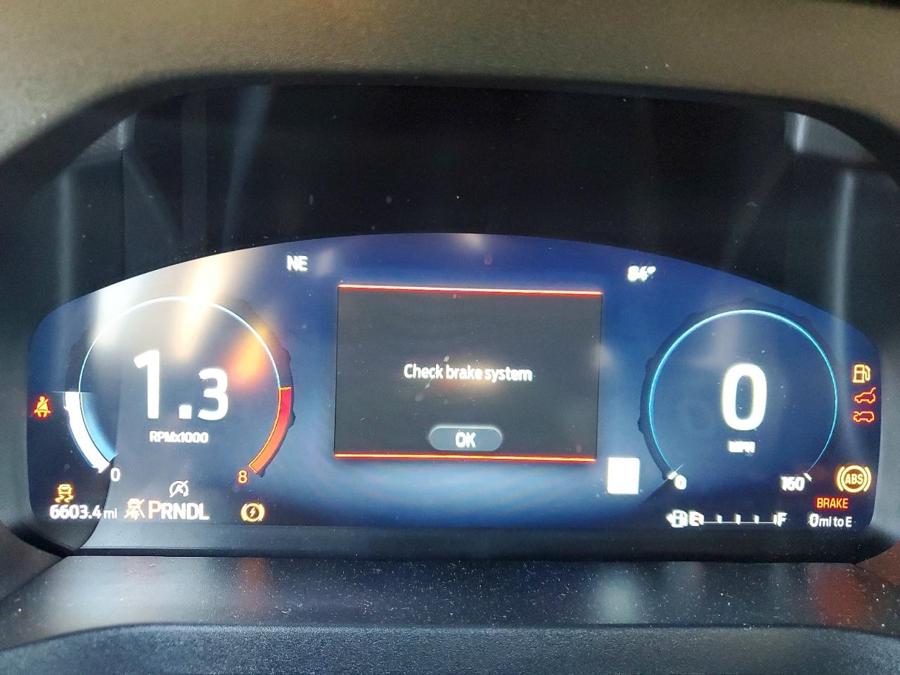 2025 FORD EXPLORER ACTIVE photo 9