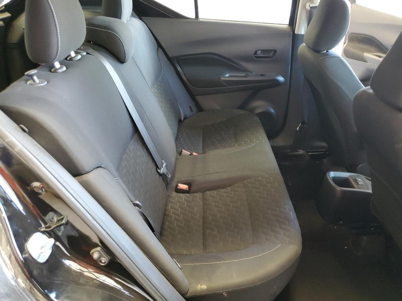2021 NISSAN KICKS photo 11