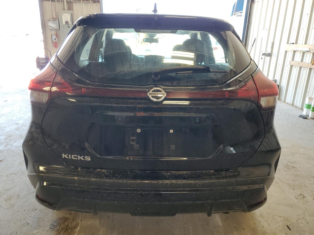 2021 NISSAN KICKS photo 6