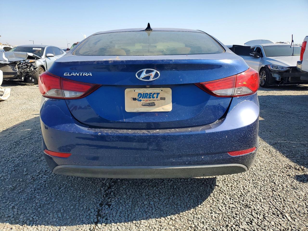 2015 HYUNDAI ELANTRA SE photo 6