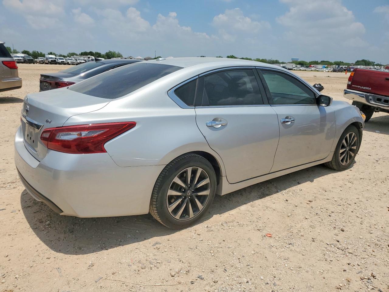2018 NISSAN ALTIMA 2.5 SV photo 5
