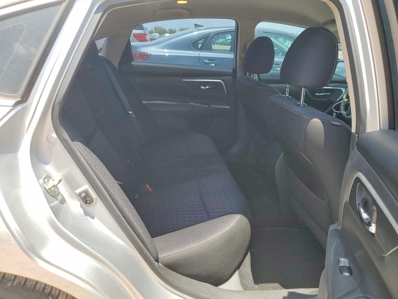2018 NISSAN ALTIMA 2.5 SV photo 19