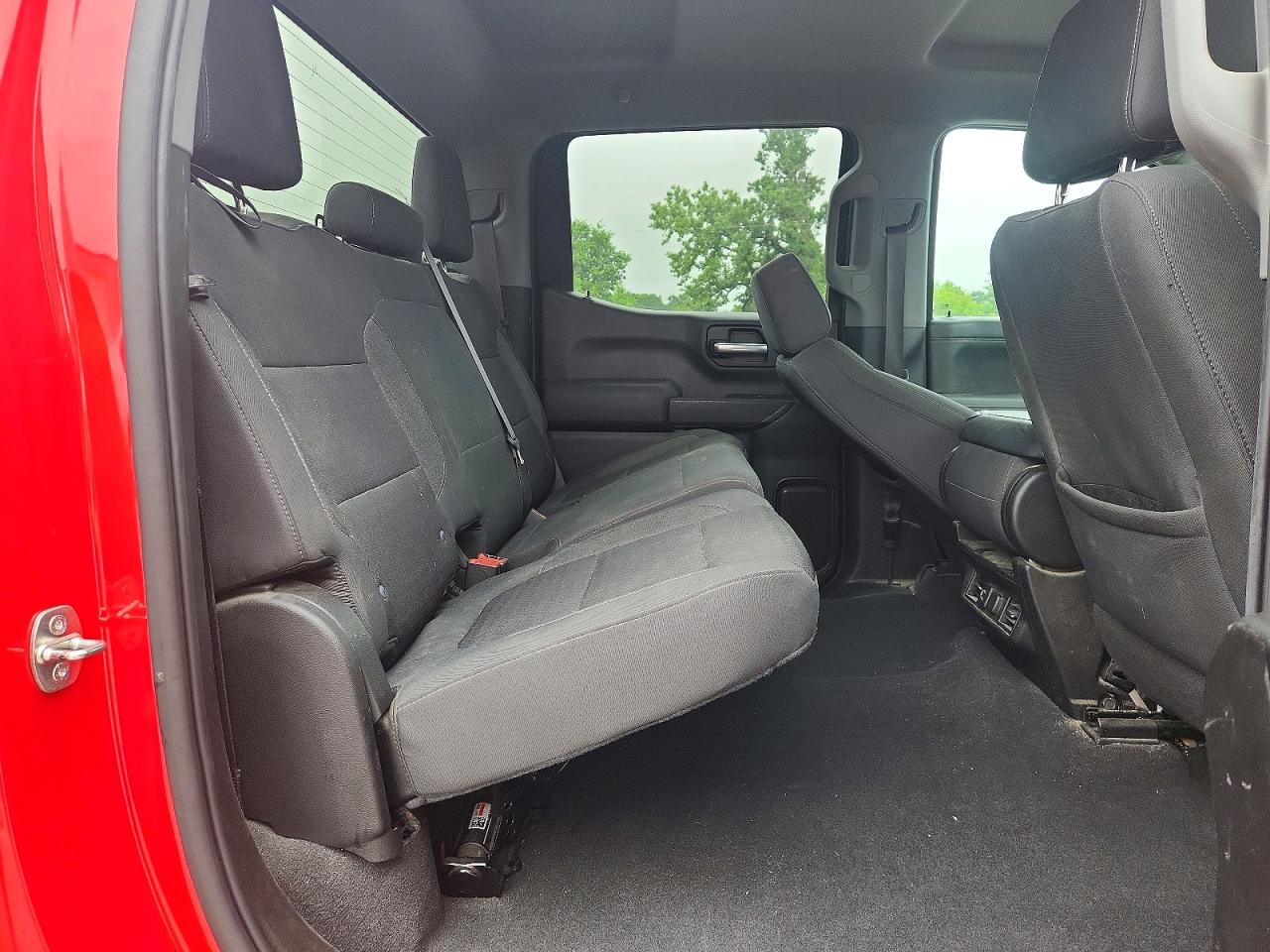 2021 CHEVROLET SILVERADO K1500 LT photo 10