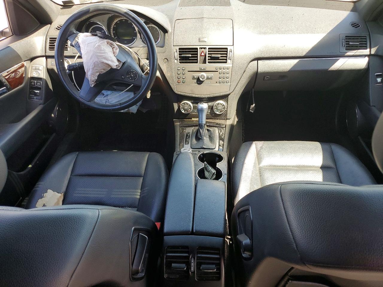 2011 MERCEDES-BENZ C 300 photo 15