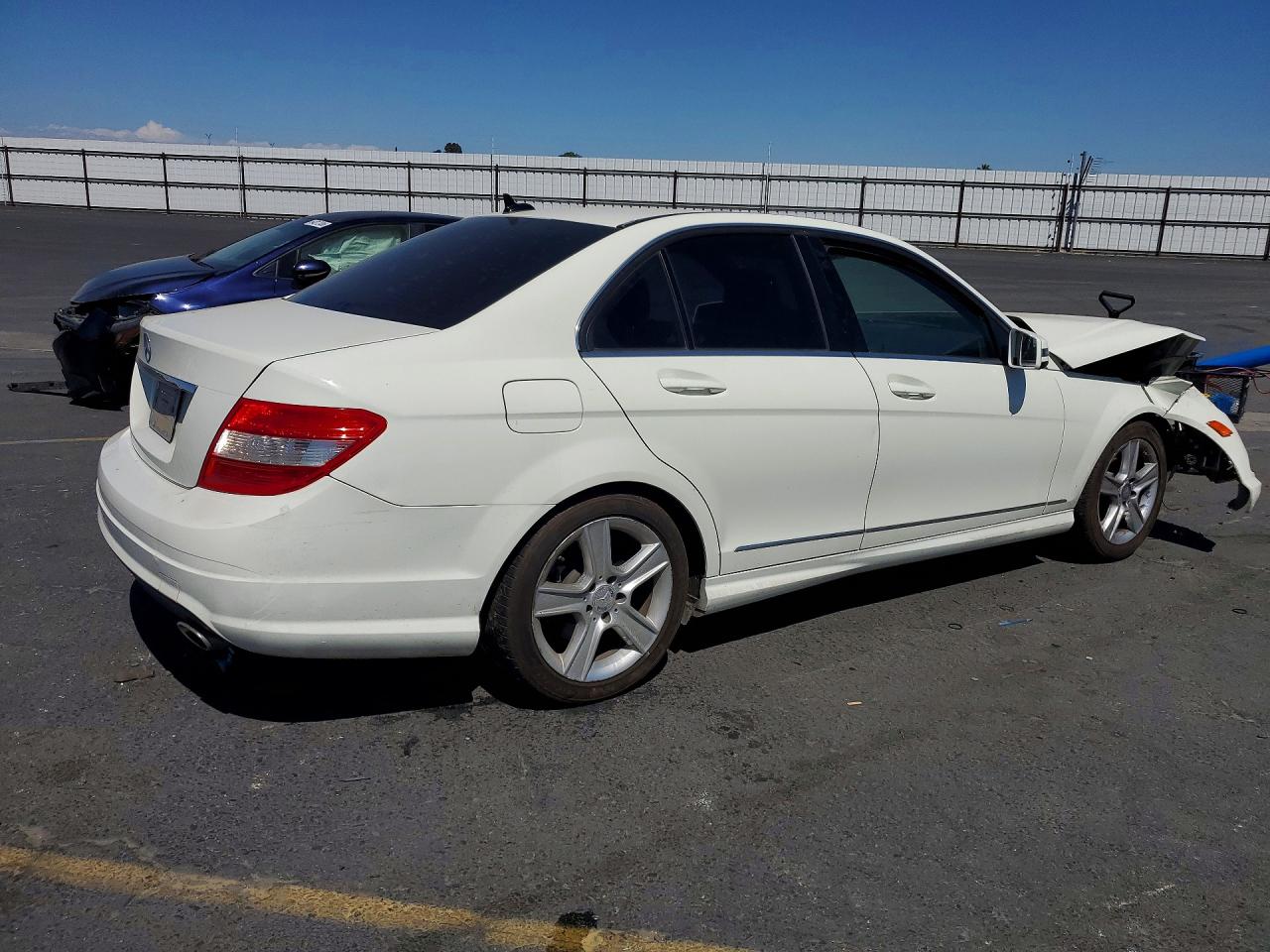2011 MERCEDES-BENZ C 300 photo 5