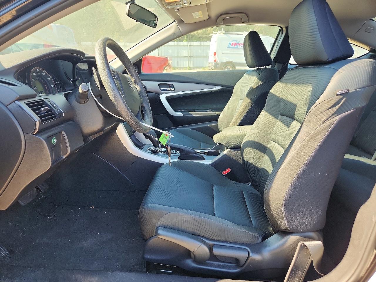 2015 HONDA ACCORD LX-S photo 19