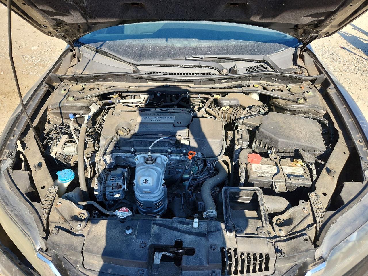 2015 HONDA ACCORD LX-S photo 31