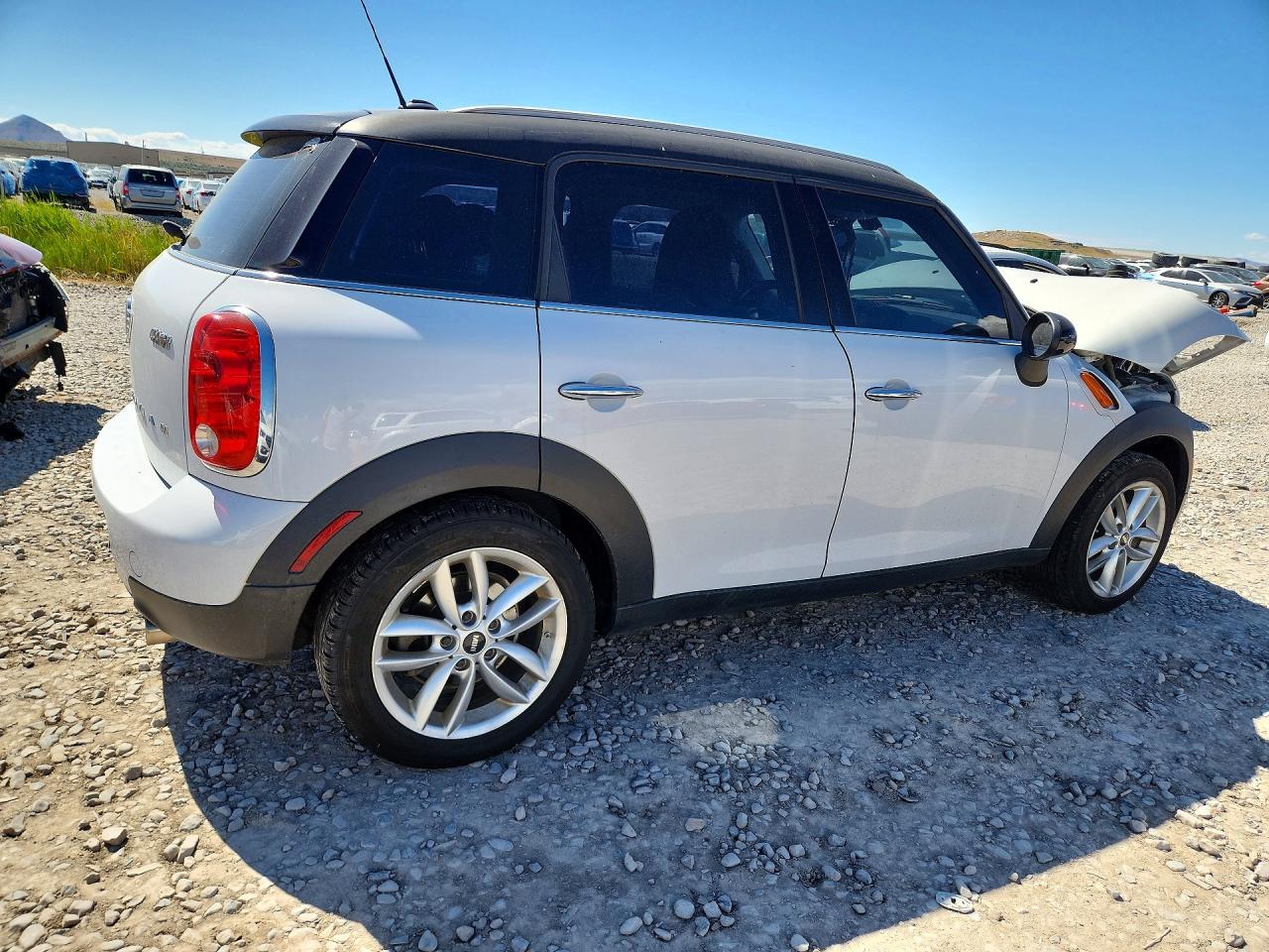 2014 MINI COOPER COUNTRYMAN photo 5