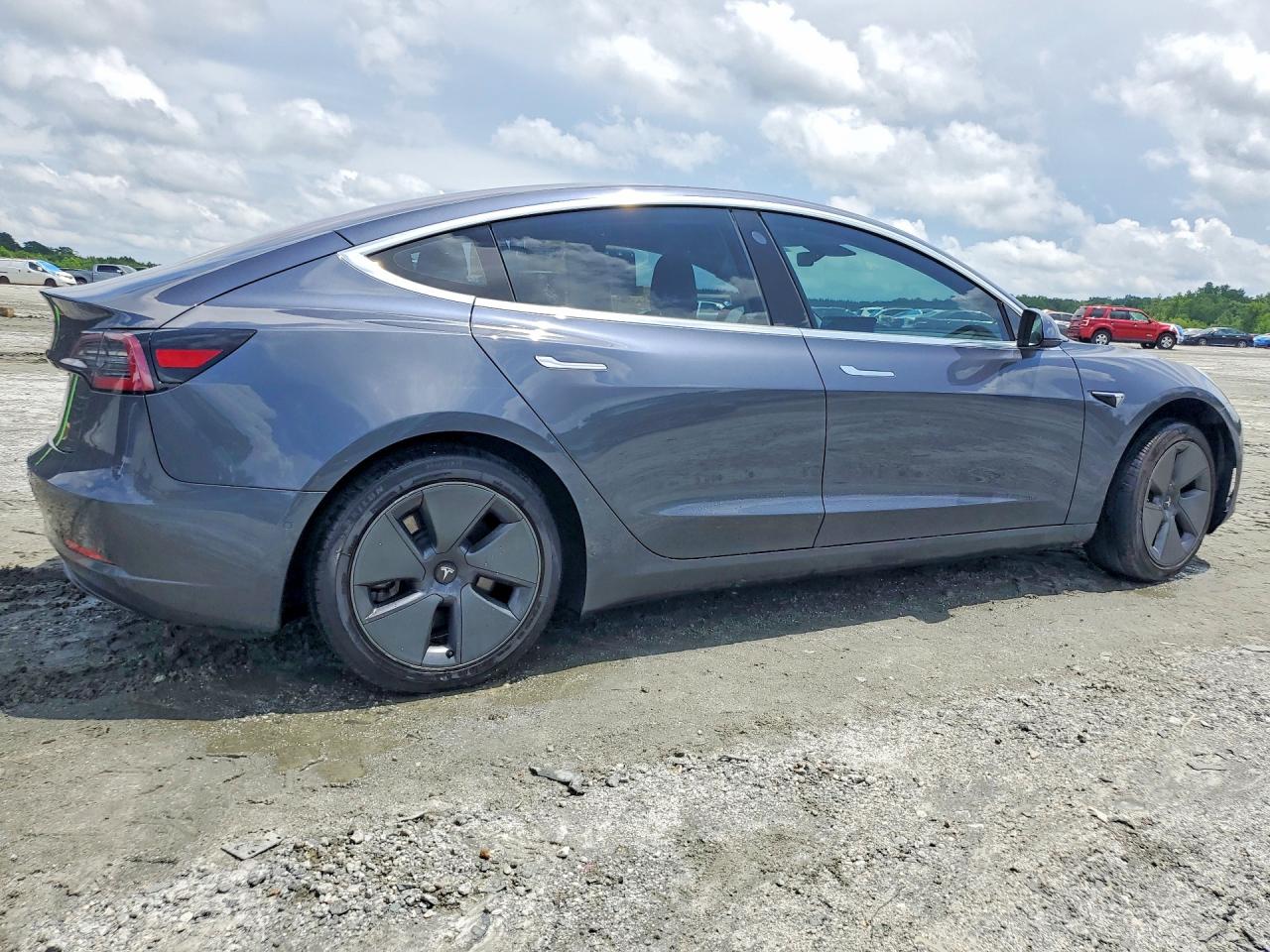 2018 TESLA MODEL 3 photo 3