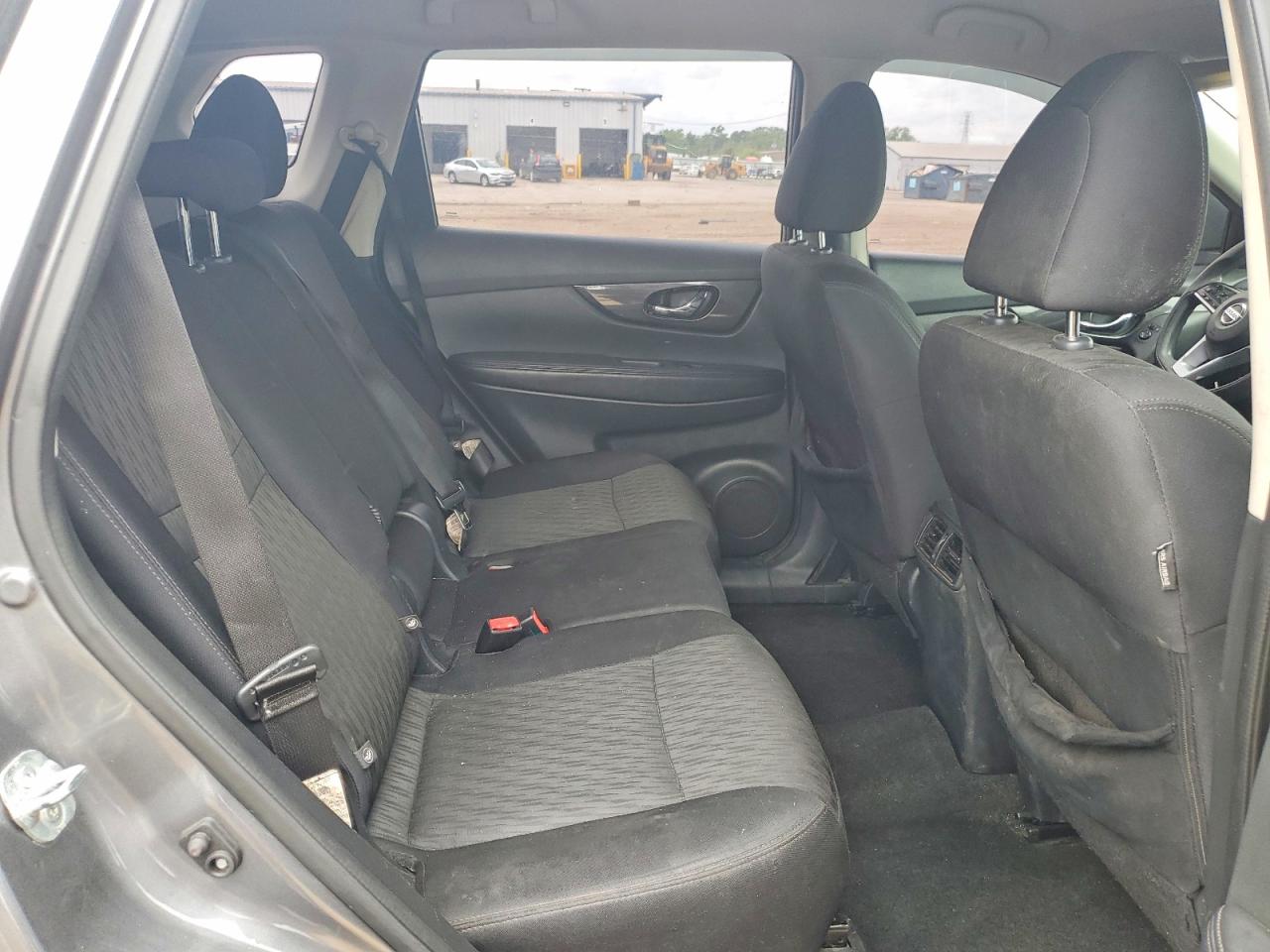 2018 NISSAN ROGUE S photo 31