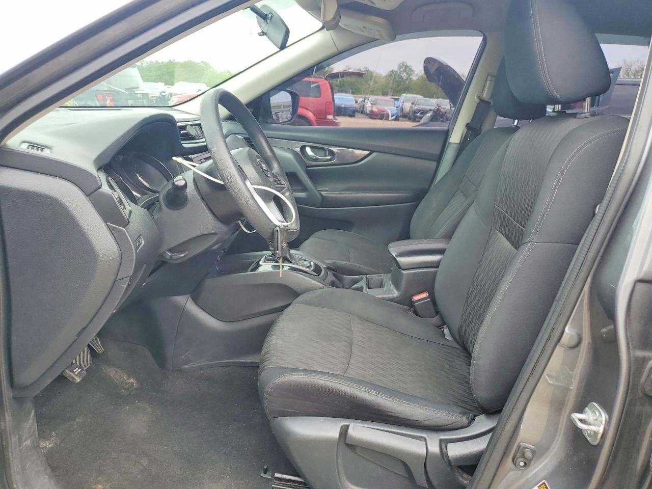 2018 NISSAN ROGUE S photo 19
