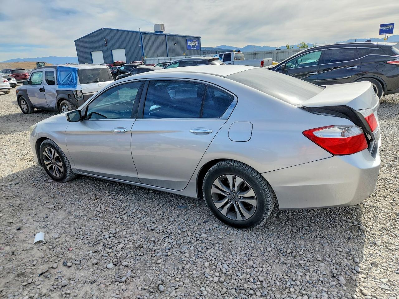 2013 HONDA ACCORD LX photo 3