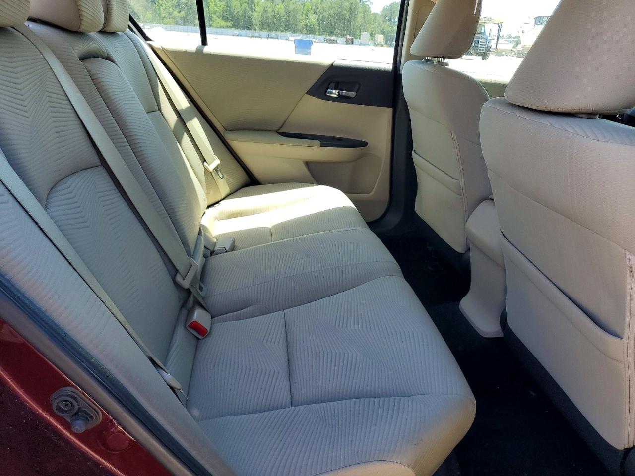2015 HONDA ACCORD LX photo 28