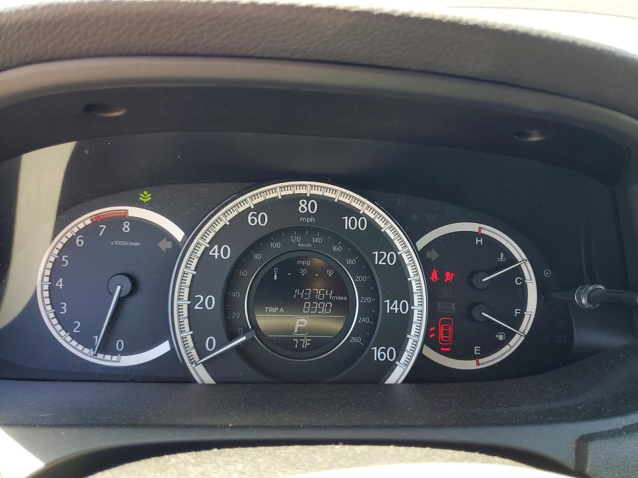 2015 HONDA ACCORD LX photo 25