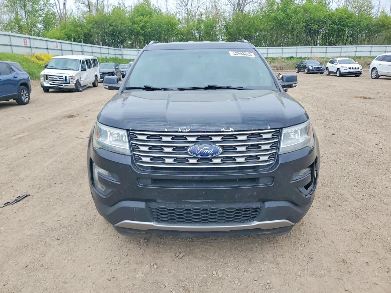 2016 FORD EXPLORER XLT photo 9
