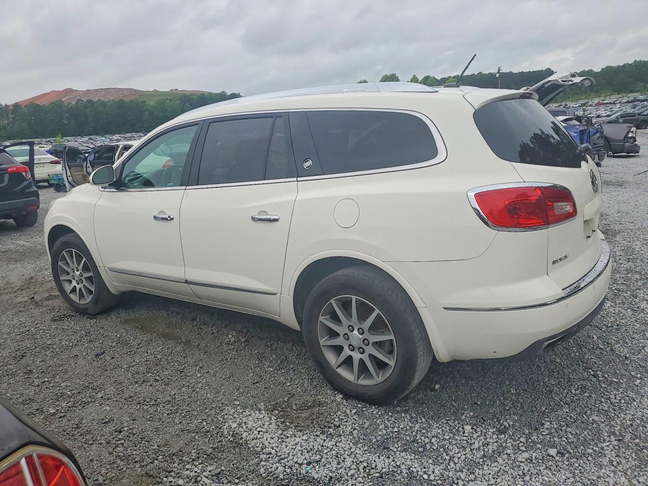 2015 BUICK ENCLAVE photo 3