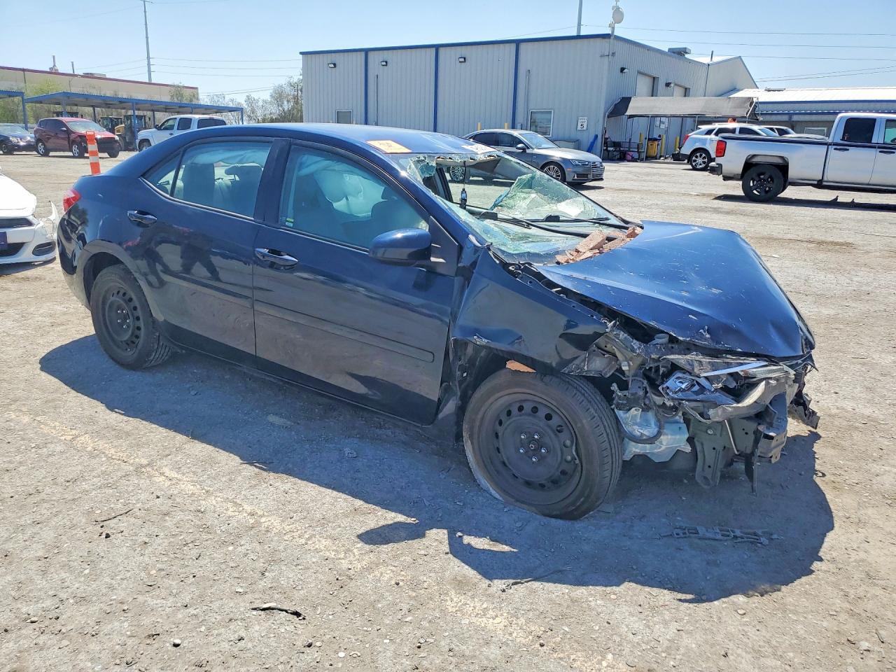 2017 TOYOTA COROLLA LE photo 10