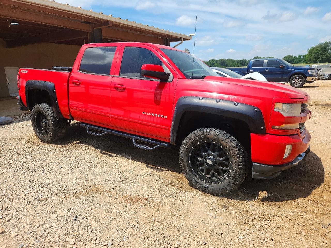 2016 CHEVROLET SILVERADO K1500 LT photo 7