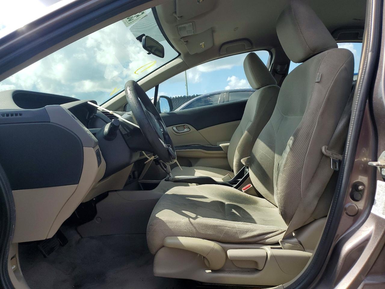 2012 HONDA CIVIC LX photo 19
