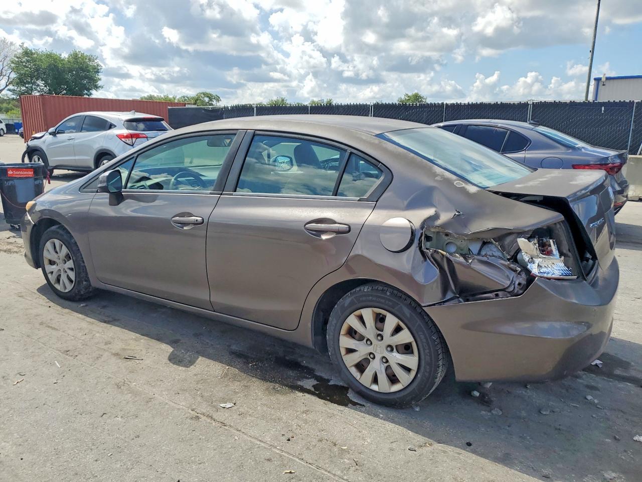 2012 HONDA CIVIC LX photo 4