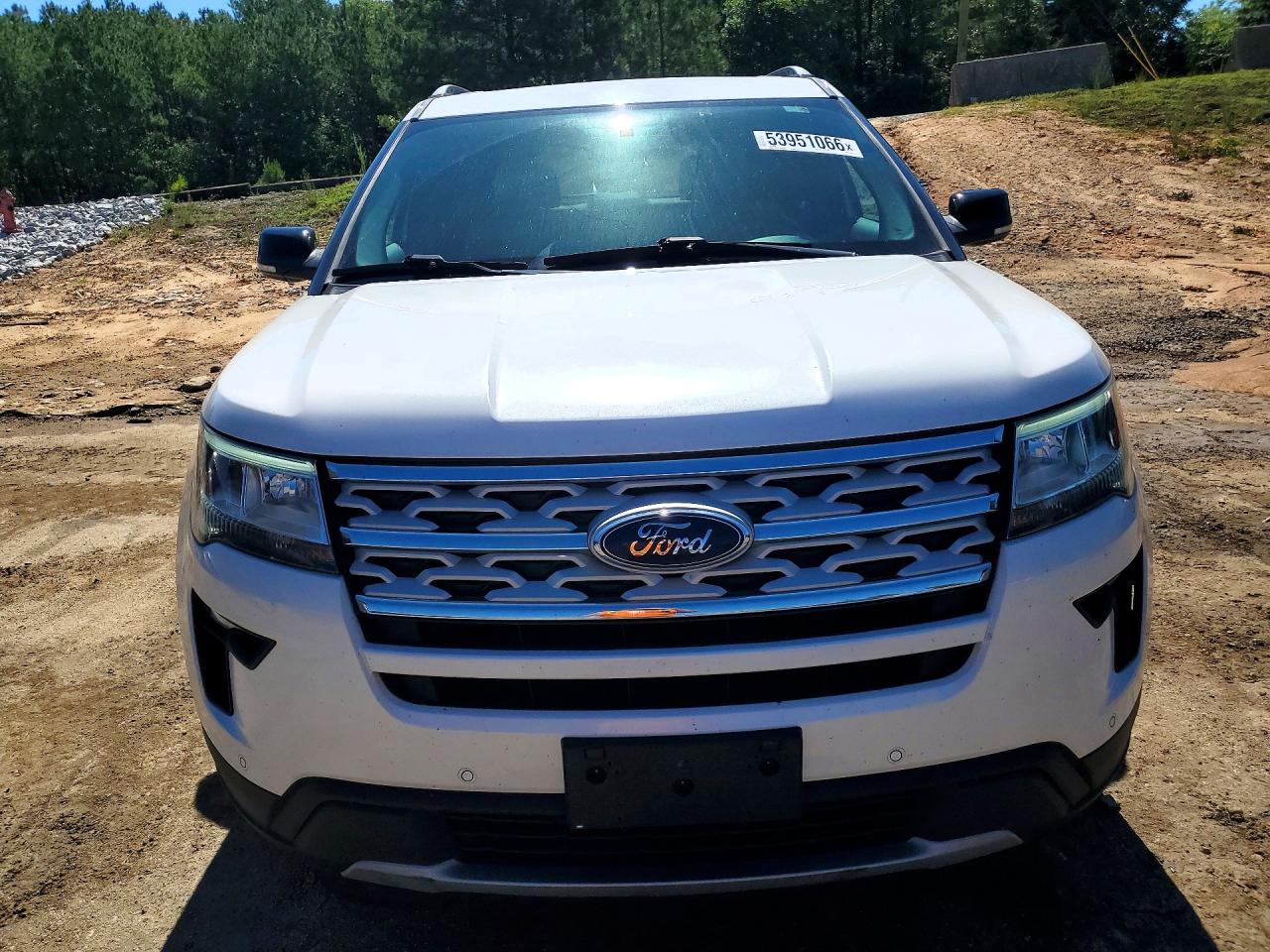 2018 FORD EXPLORER XLT photo 5
