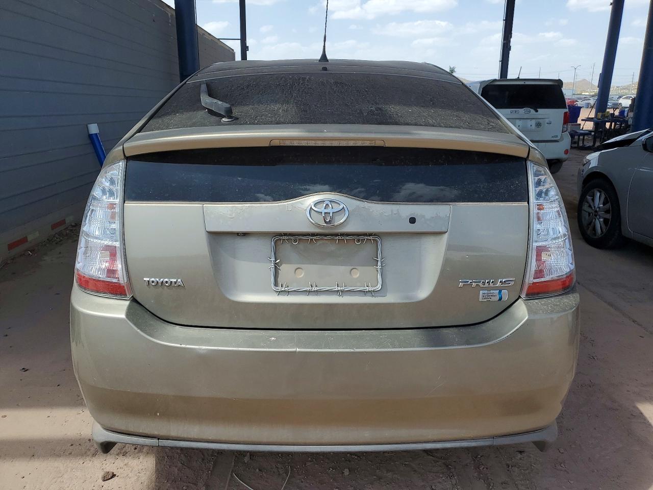 2008 TOYOTA PRIUS BASE photo 11