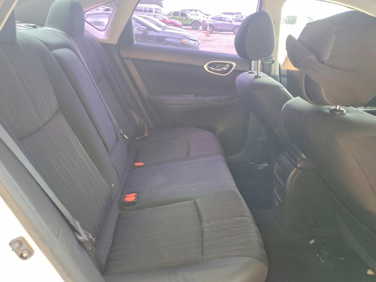 2018 NISSAN SENTRA photo 19