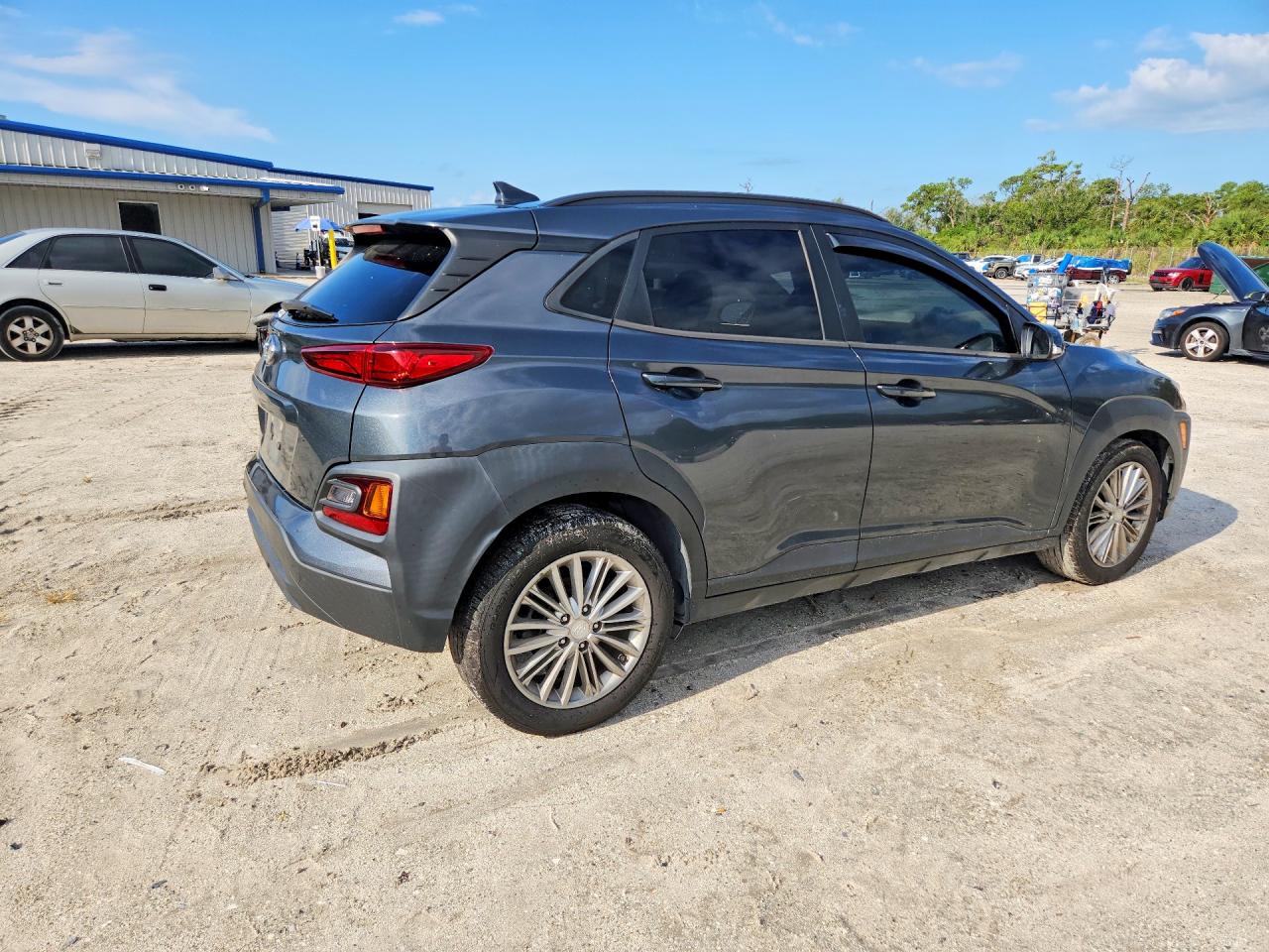 2020 HYUNDAI KONA SEL PLUS photo 5