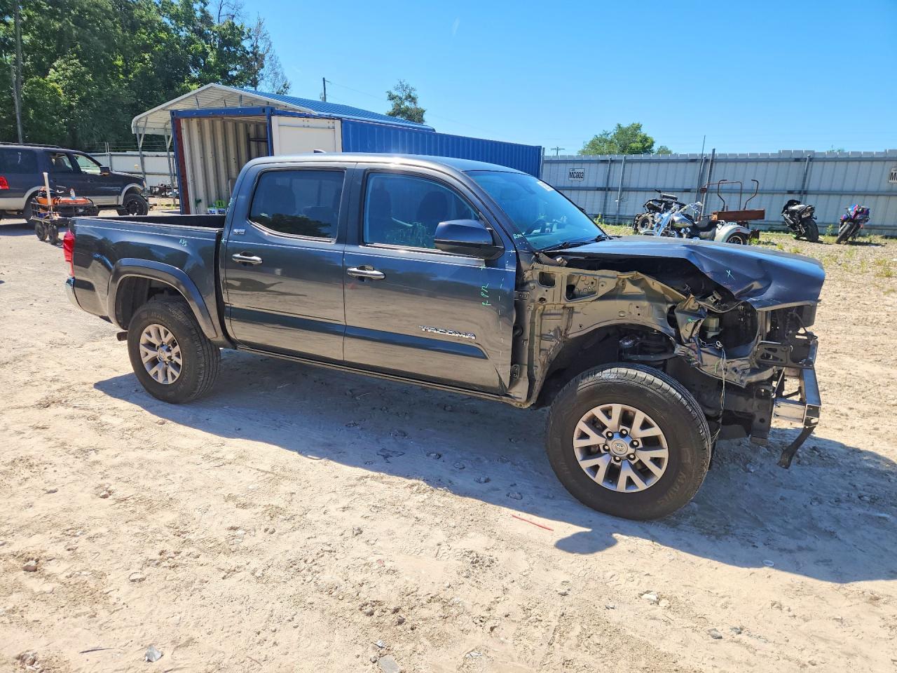 2019 TOYOTA TACOMA SR5 V6 photo 4