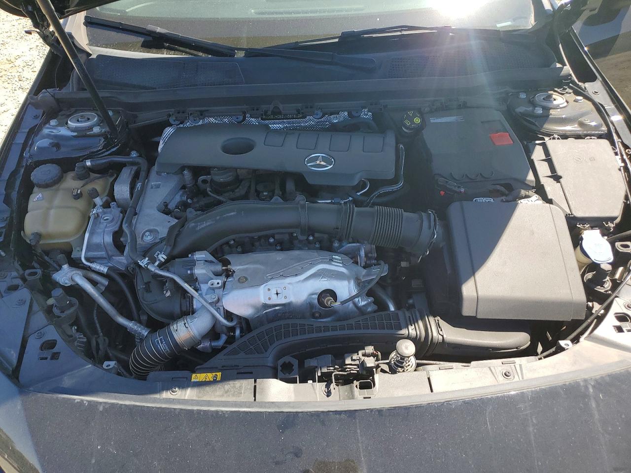 2020 MERCEDES-BENZ CLA 250 photo 11