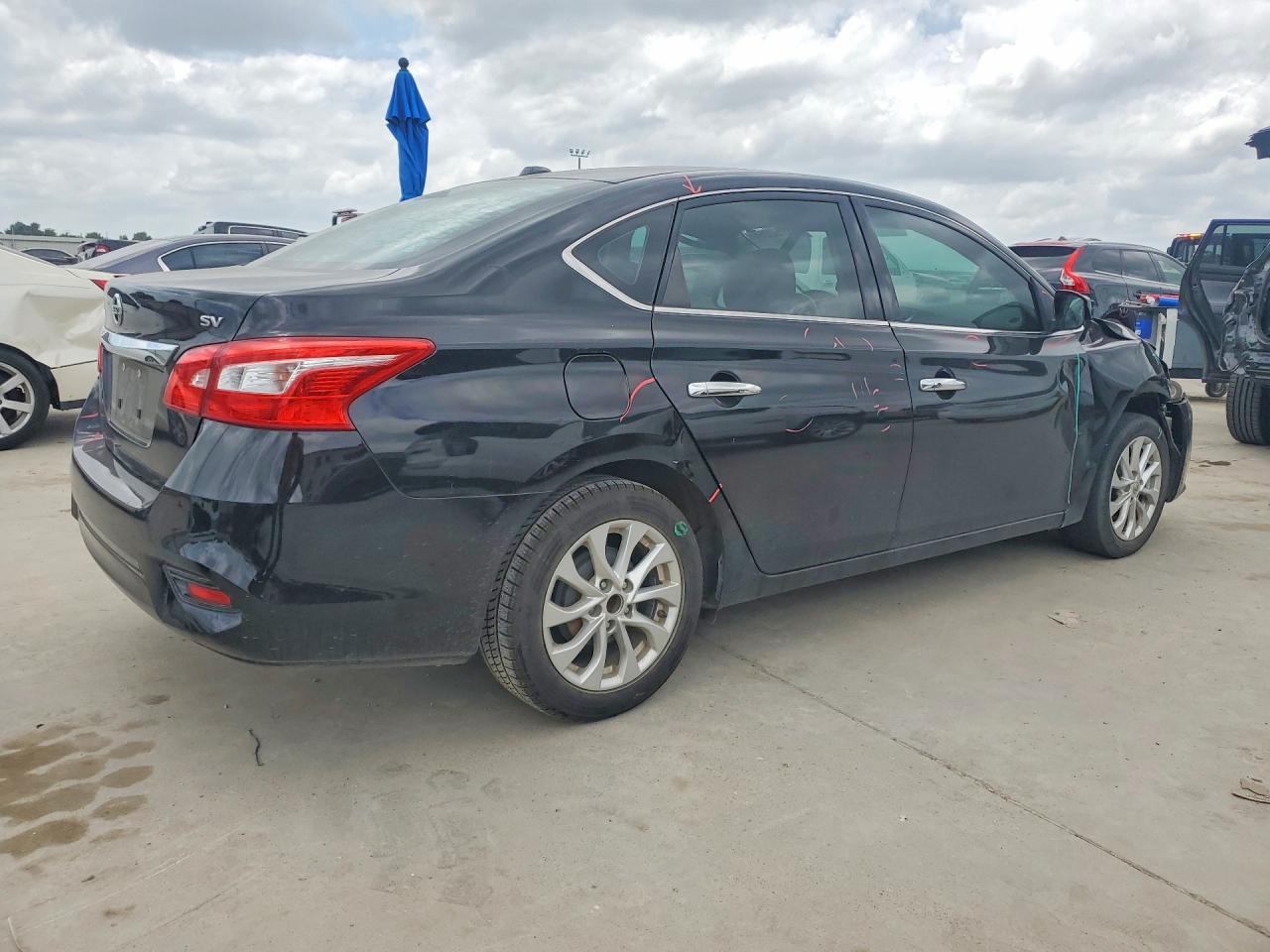 2017 NISSAN SENTRA SV photo 3
