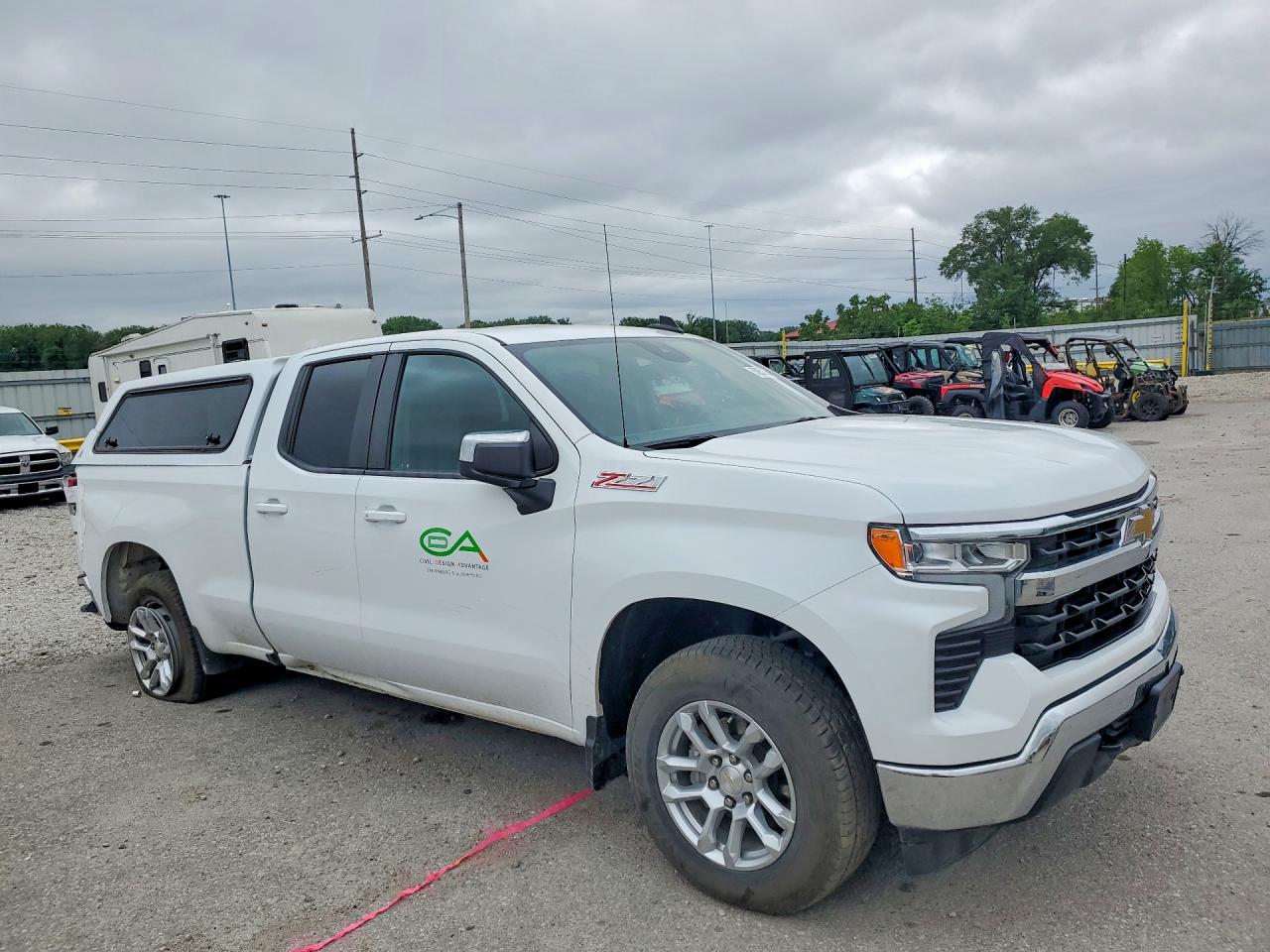 2023 CHEVROLET SILVERADO K1500 LT photo 7
