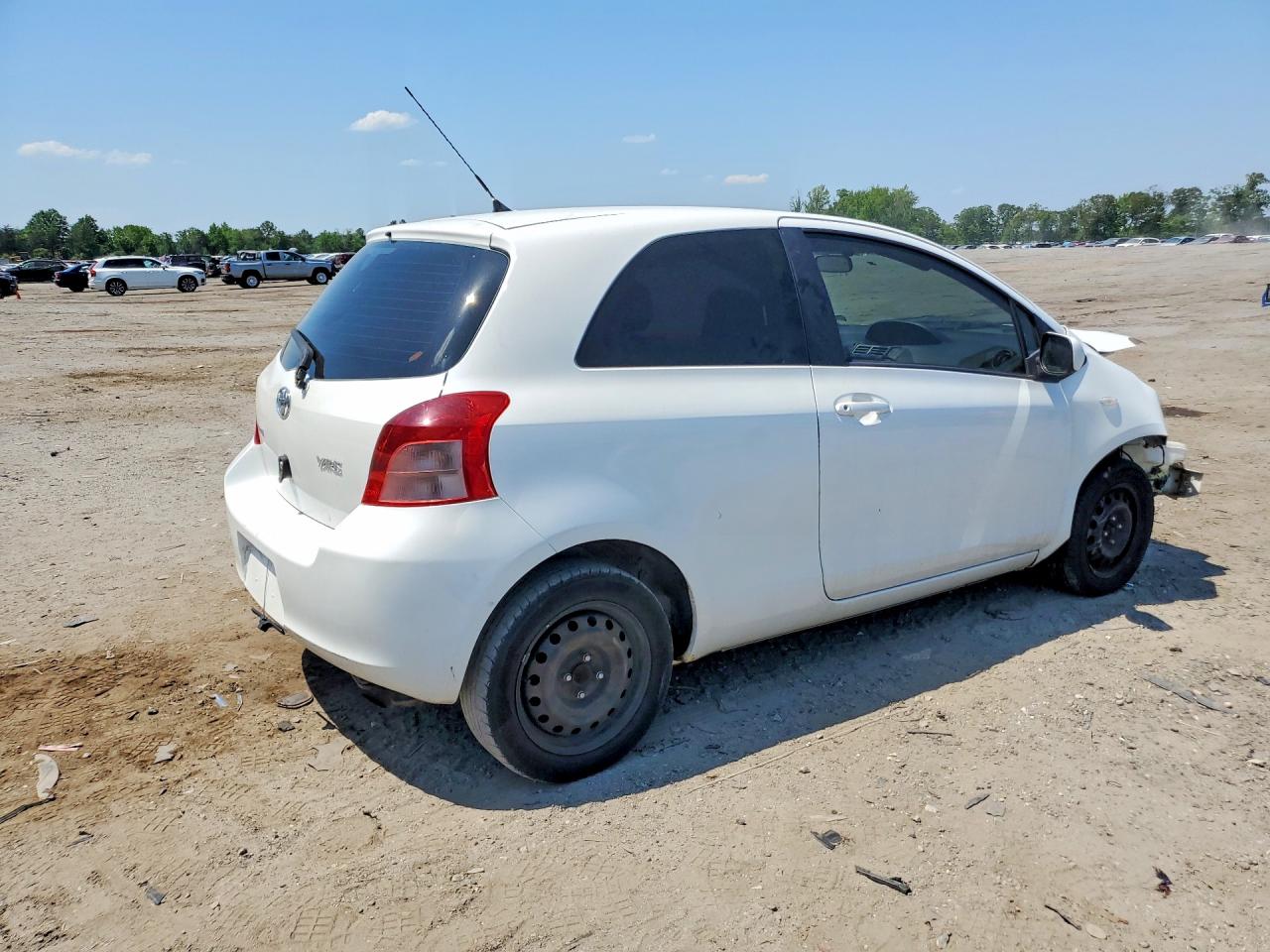 2008 TOYOTA YARIS BASE photo 3