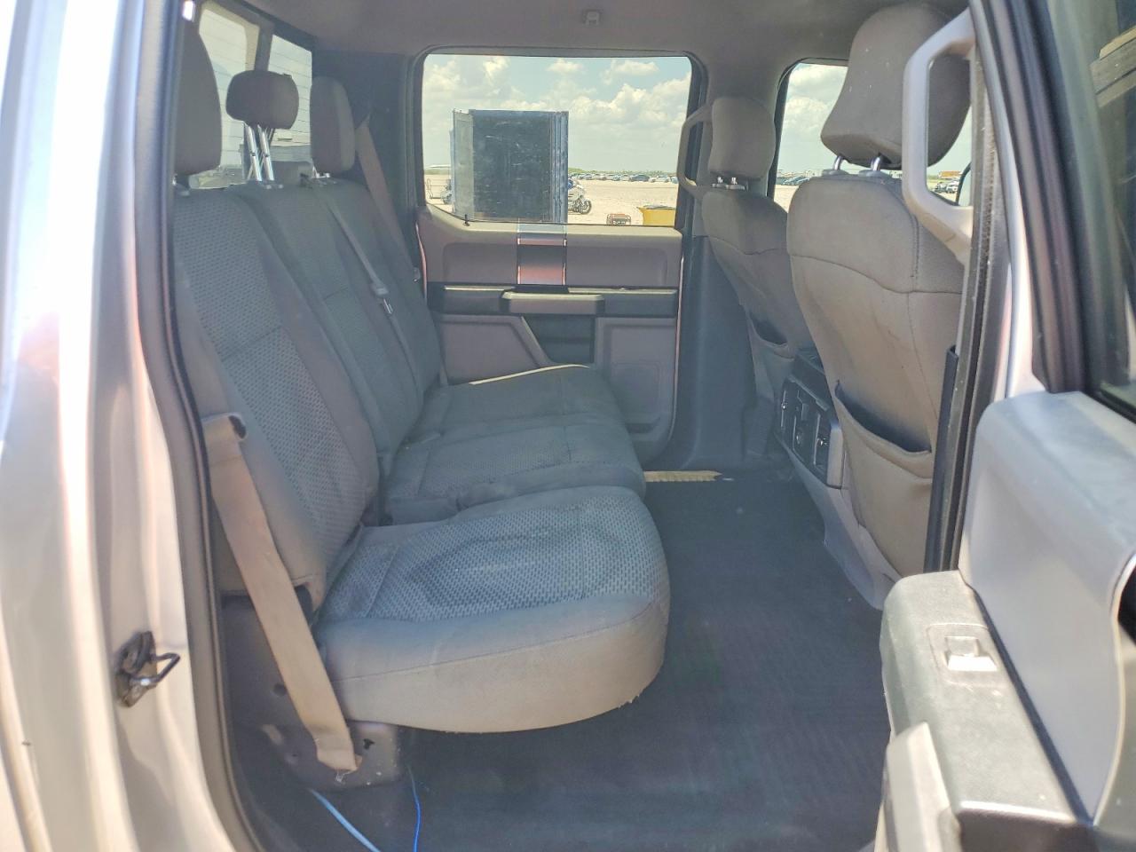 2015 FORD F150 SUPERCREW photo 10