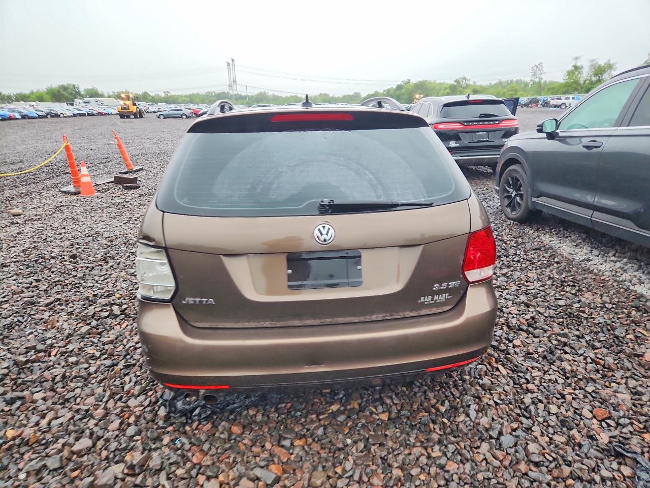 2012 VOLKSWAGEN JETTA S photo 11