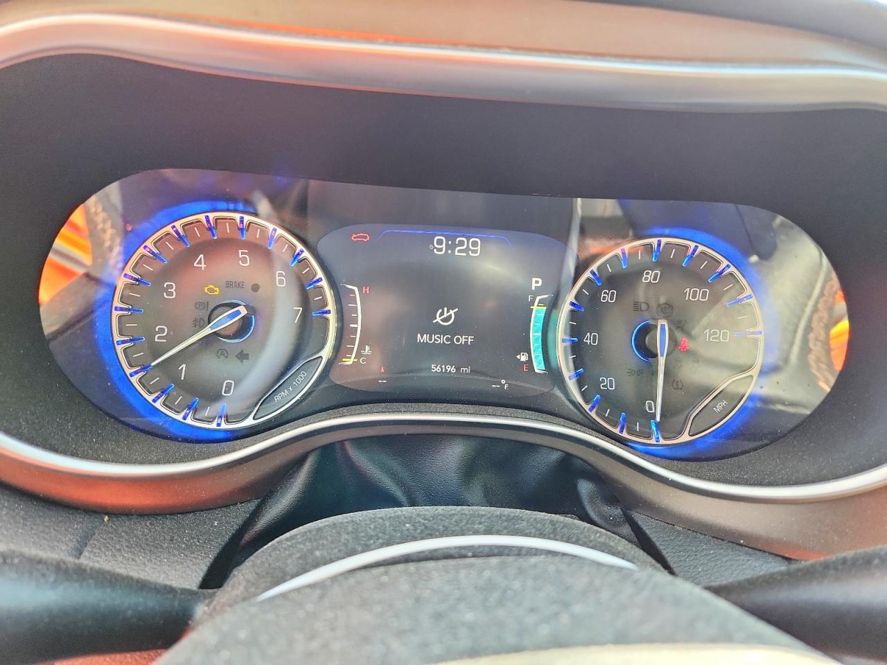 2019 CHRYSLER PACIFICA TOURING L PLUS photo 25